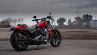 Harley Davidson Breakout, dragster ciudadano civilizado