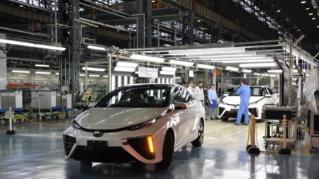En Toyota se lamentan por no poder fabricar más unidades del Toyota Mirai