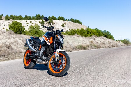 Ktm 890 Duke R 2020 Prueba 024