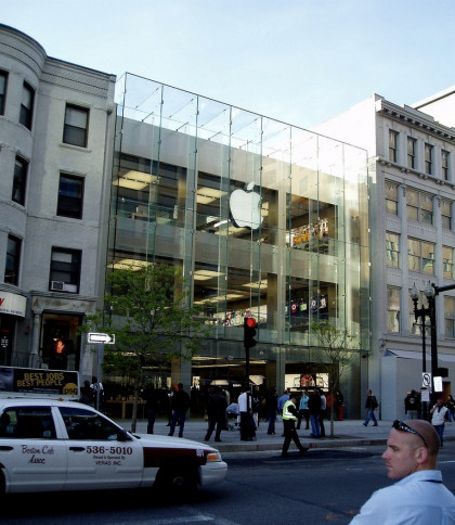 Todo preparado para la inauguración mañana de la nueva Apple Store de Boston