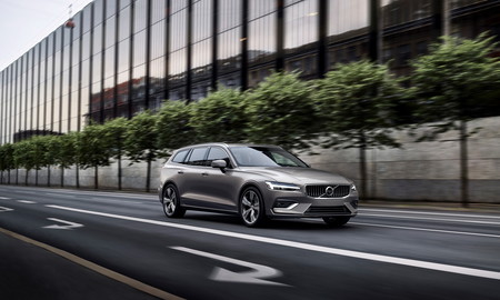 Volvo V60 2019 4