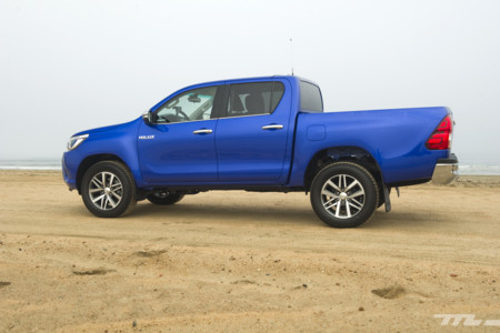 Toyota Hilux 2016 toma de contacto Namibia