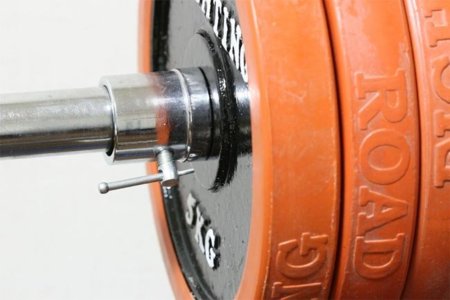 Entrenar con mancuernas de manera alterna o seguida