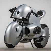 ¡Alucina! Esta BMW nineT está a caballo entre una moto de Dragon Ball y un caza estilo Art Déco 