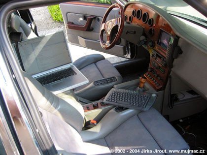 Tatra 613 con PowerMac G4