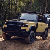 Probamos el Defender Trophy: cuando un motor diésel hace aún mejor a uno de los mejores todoterrenos del mundo