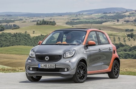 Habrá una versión eléctrica del smart forfour, pero no antes de 2016