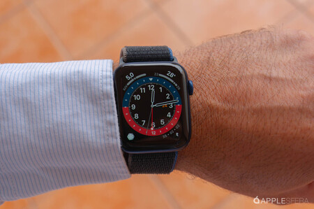 El llamativo Apple Watch Series 6 (PRODUCT)RED está por casi 60 euros menos  en Amazon, alcanzado su precio mínimo