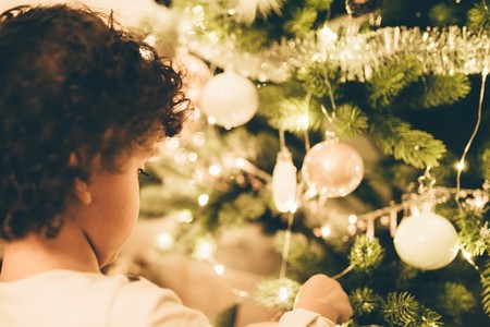 Evita accidentes infantiles en Navidad: 11 consejos para tener unas felices fiestas