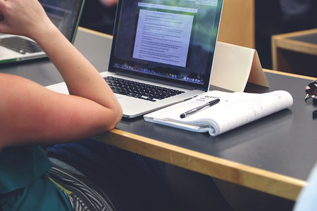 Aquí tienes nuevos programas y cursos universitarios gratuitos que puedes tomar en noviembre en edX