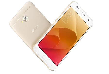 Asuszenfone4selfie 1