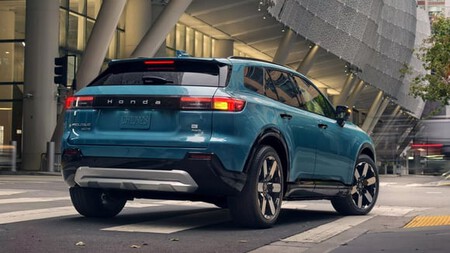 As vendas do Honda Prologue nos EUA, desenvolvido em colaboração com a GM, despencaram 86% entre outubro e dezembro de 2025. © Honda