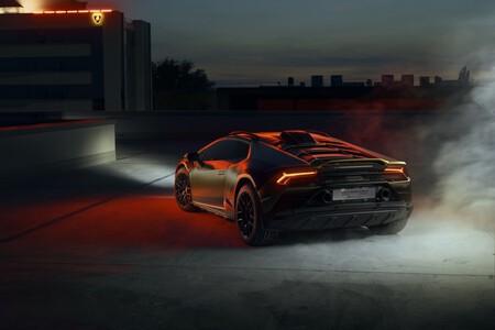 Lamborghini Sterrato Night Smoke 01