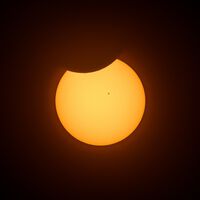Fotografar um eclipse solar pode destruir sua câmera? O que realmente acontece