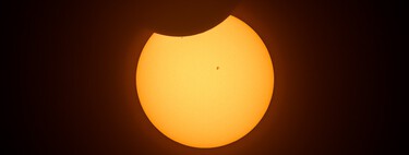 Fotografar um eclipse solar pode destruir sua câmera? O que realmente acontece