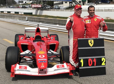 Marc Gené bate otro récord con un Ferrari F1: la vuelta más rápida de la historia de Road Atlanta