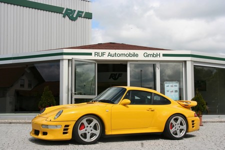RUF TurboR: un Porsche 911 (993) de escándalo, ahora con más potencia y traje de fibra de carbono