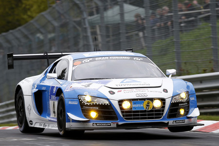 24 horas de Nürburgring 2013. Pole para Audi