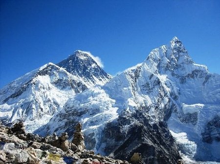 ¿El Everest es el punto más alto de la Tierra?