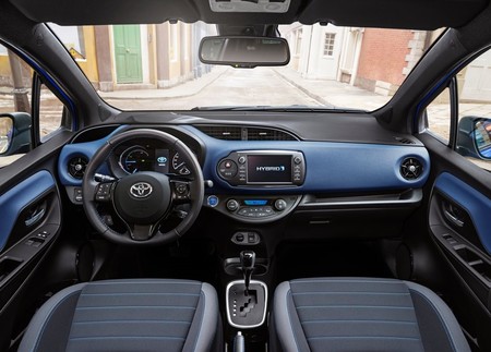 Toyota Yaris 2017 9