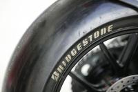 ¿Neumáticos monomarca para 2008 en MotoGP?