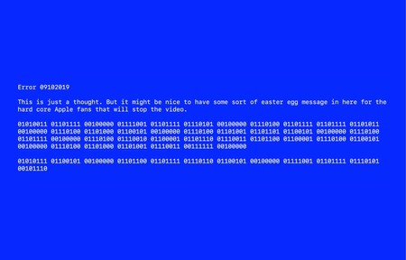 En el video oficial de la keynote Apple colocó un pantallazo azul, y esconde un mensaje oculto