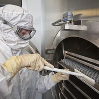 Quando a China apostou todas as fichas em robótica e IA, tinha outro objetivo em mente: conquistar a biotecnologia 