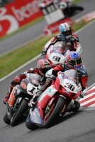 Lavilla, pole y victoria en Oulton Park