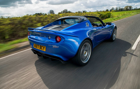 Lotus Elise Sport 220