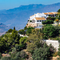 Este pueblo blanco de Málaga es ideal para escapar del frío y desconectar 