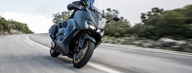 Probamos el nuevo Yamaha TMAX: mejores prestaciones y los cambios justos para seguir gobernando a los scooter