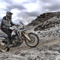 5.965 metros de altitud que siguen aumentando la leyenda de la Honda Africa Twin