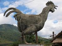 Vietnam: Chicken Village y la estatua del pollo