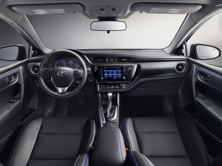 2017 Toyota Corolla Xse 4