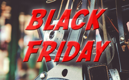 Canon EOS R, Sony A7 II y más cámaras, objetivos y accesorios en oferta: llega Cazando Gangas 'Especial Black Friday 2018'