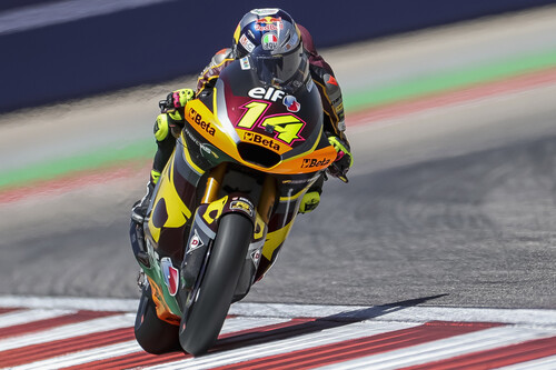 Tony Arbolino se estrena en Moto2 en una loca carrera con caídas de Arón Canet, Pedro Acosta y Celestino Vietti