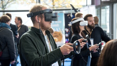 Casco de realidad virtual en 2022 y gafas en 2023 como pronto: Gurman no descansa y sigue con sus predicciones