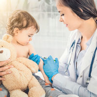 Lo que debes saber sobre vacunación si viajas con tu bebé a países europeos afectados por el brote de sarampión