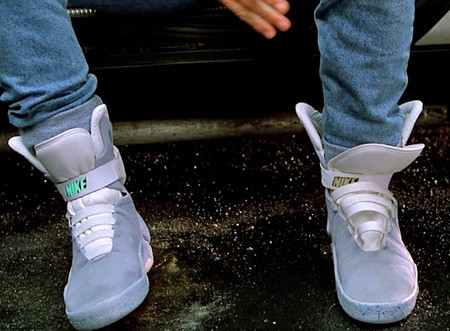Dona 10 euros y entra en el sorteo de las zapatillas de 'Back to the Future'