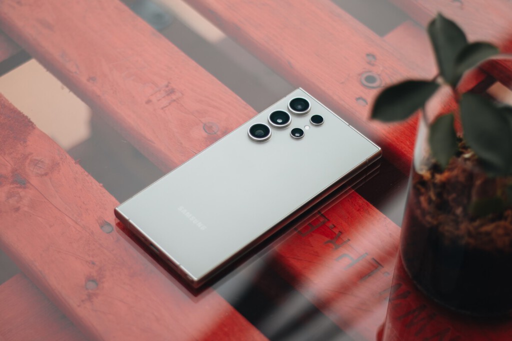 Un Samsung Galaxy S25 con procesador de MediaTek es posible. O eso se le ha escapado a Google 