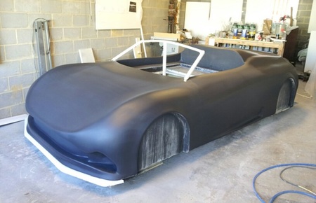 Wikispeed SGT01 carroceria de fibra de carbono