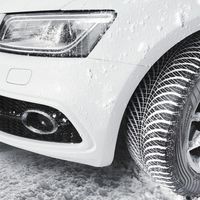 Más de una veintena de carreteras y puertos de montaña están cerrados por el temporal de nieve