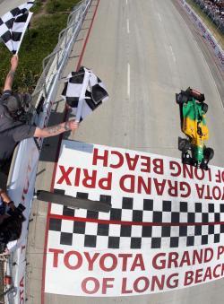 Will Power vence la última carrera de la Champ Car