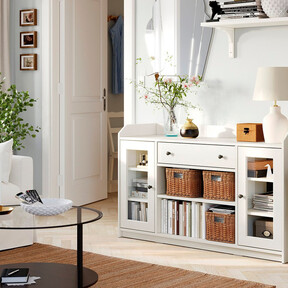 Ikea acaba de lanzar un aparador ideal para separar espacios y aumentar el almacenamiento en la cocina o comedor