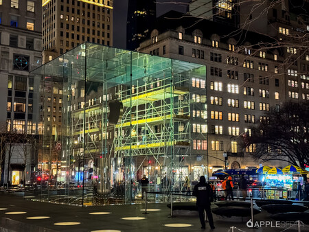 Apple Vision Pro Lanzamiento Nueva York Logo Gafas 011