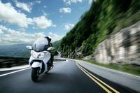 Novedades Salón de Colonia 2012: Suzuki Burgman 650 2013 