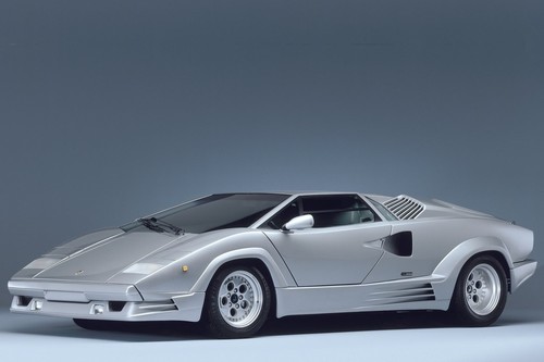 Recordando al Lamborghini 25 aniversario, el deportivo diseñado por Pagani