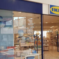 Ikea tiene el sofá ideal para pisos pequeños: cuesta menos de 200 euros y sirve para hasta tres personas 