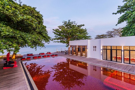 Piscina Roja