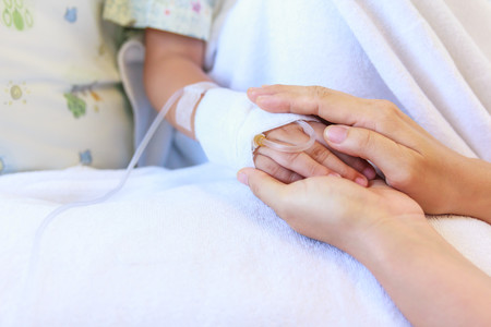 Más del 80% de niños enfermos críticos por COVID-19 presenta patologías previas significativas, según un reciente estudio